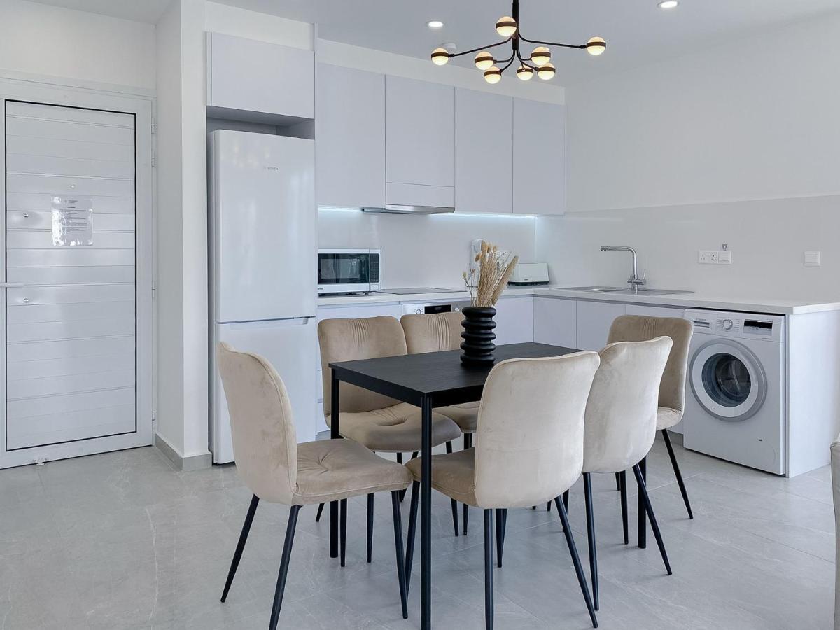 Apartamento Phaedrus Living: Seaview Luxury Flat Limnaria 134 Paphos Exterior foto